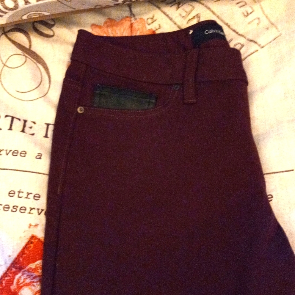 Calvin Klein burgundy stretch pant (Jean style) Size 10